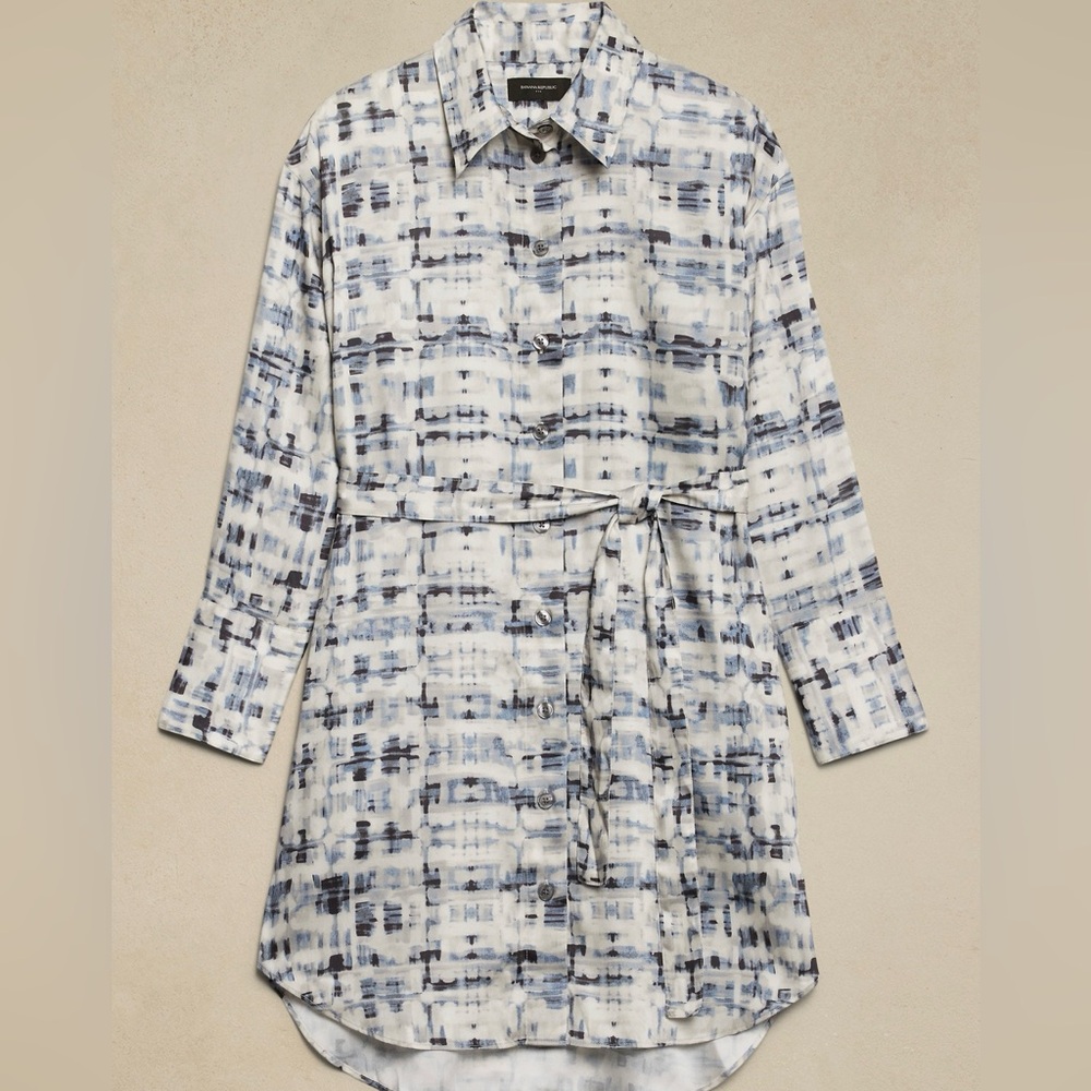 Banana Republic Blue and White Patterned Dress